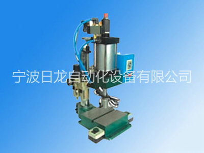 气动小压床单柱